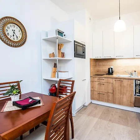 2homerent Madera Kołobrzeg